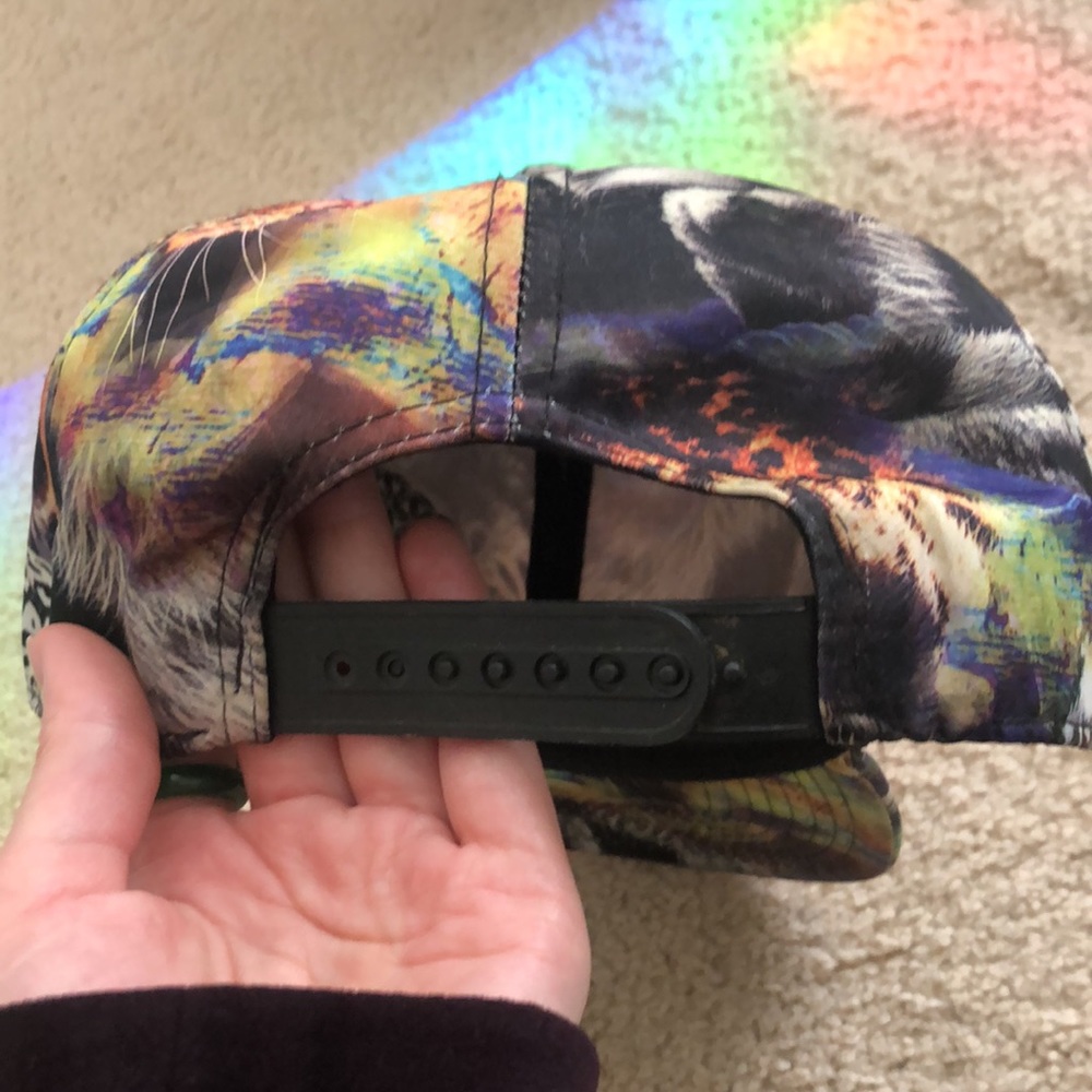 Headspace tiger hat - Picture 3 of 4